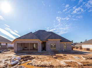 25 Bedford Farms Dr, Jackson, TN 38305