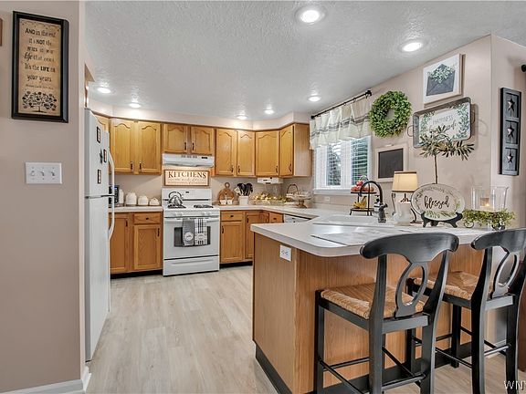 5th image of 4194 Tisbury Ln