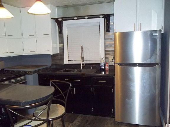 5th image of 209 Mayfair Dr