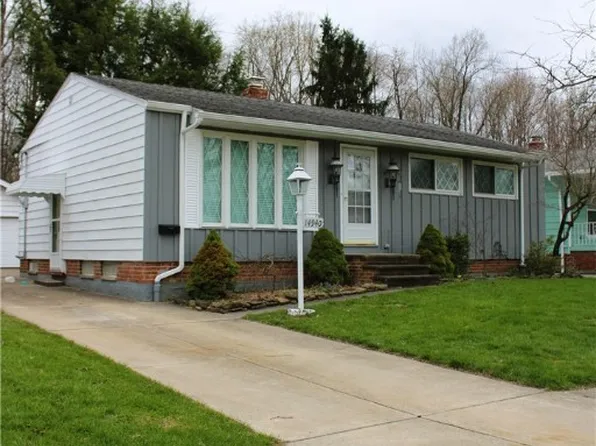 14940 Florence Dr, Maple Heights, OH 44137