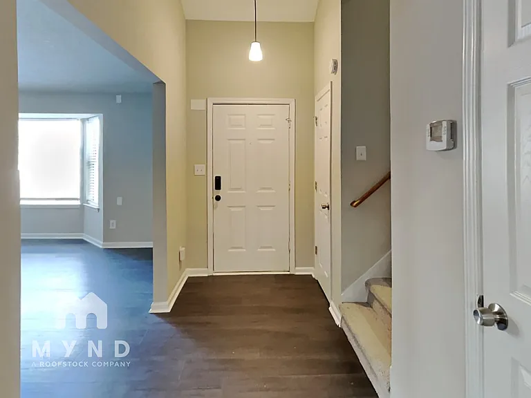 6437 Phillips Ct — Photo 2