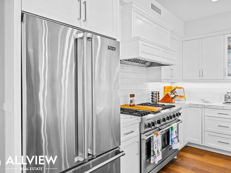 411 1/2 Heliotrope Ave — Photo 19