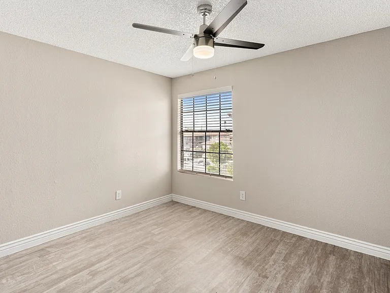 Rise Skyview — Photo 18