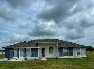 715 Apple Blossom Way, Washington, OK 73093