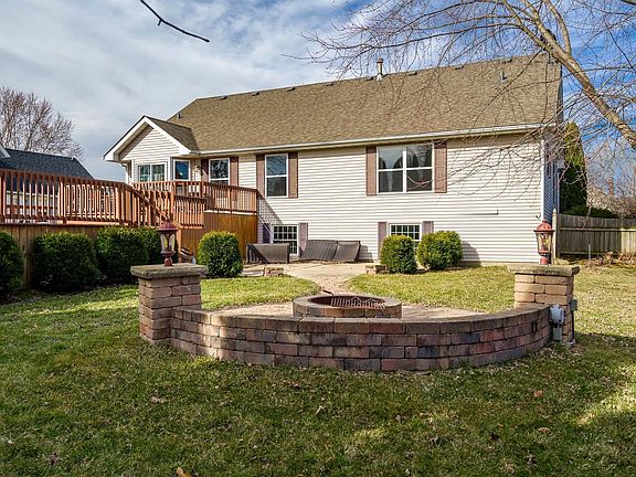 4th image of 202 Bree Dr