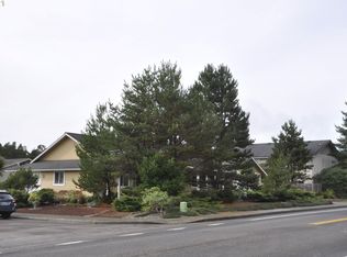 1460 35th St, Florence, OR 97439
