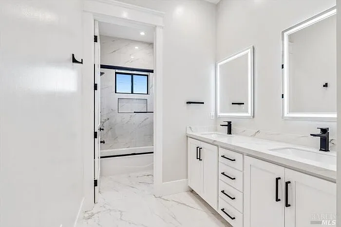 4563 Brighton Dr — Photo 11