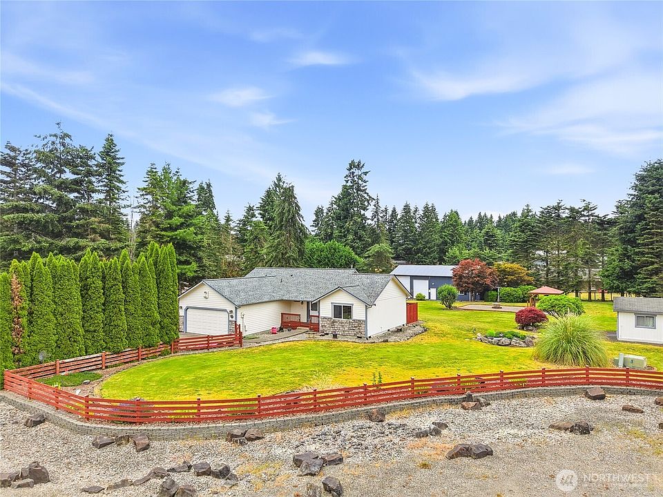 1st image of 18828 Loganberry Street SW