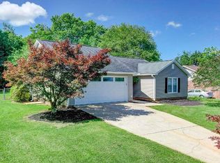 304 Laurel Tree Ln, Simpsonville, SC 29681