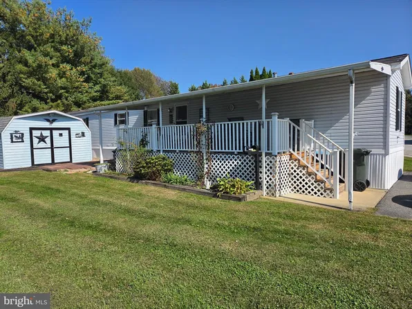 211 Jody Dr, York, PA 17402