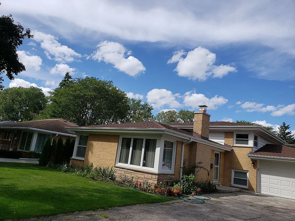 2516 Wilmette Ave photo 1