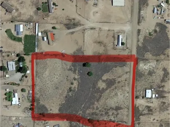 Ben San Ave, Belen, NM 87002