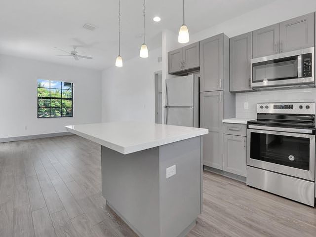 1st image of 630 NE 14th Ct #101