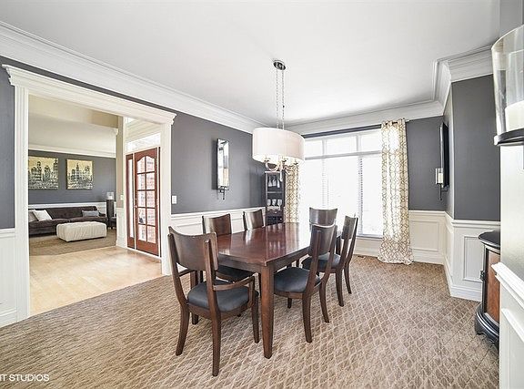 3rd image of 35 E Sandstone Ct