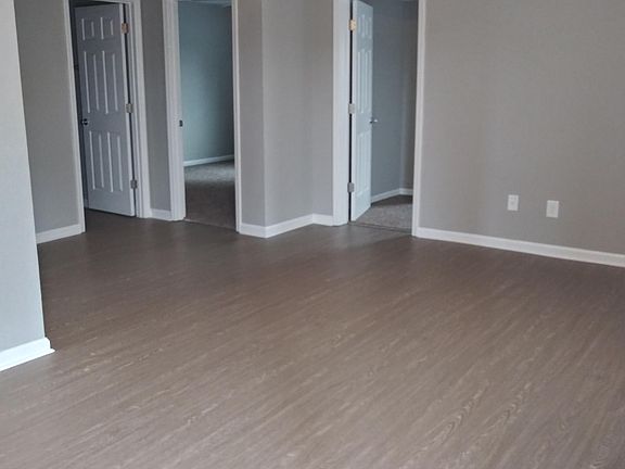 4th image of 184 S Killarney Ln APT 5