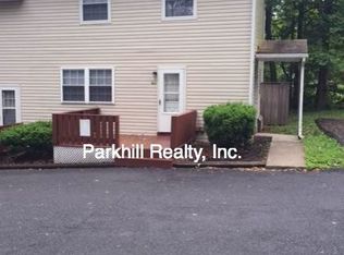 86 8th St #E, Wind Gap, PA 18091