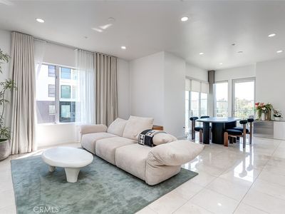 21 Gramercy Unit 306, Irvine, CA, 92612