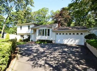69 Luyster St, Huntington Station, NY 11746