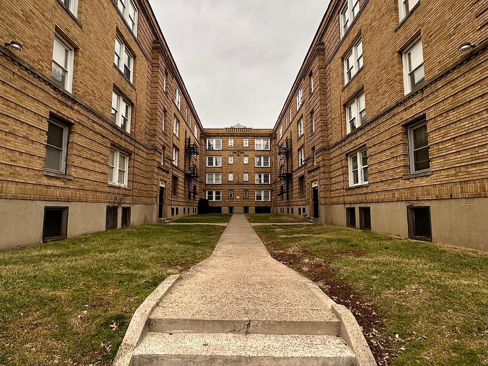 1st image of 3547 Harvey Ave #2117