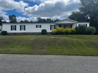 40 N Ridge Rd, Louisburg, NC 27549