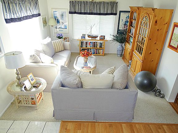 5th image of 21 Sutton Dr #2504