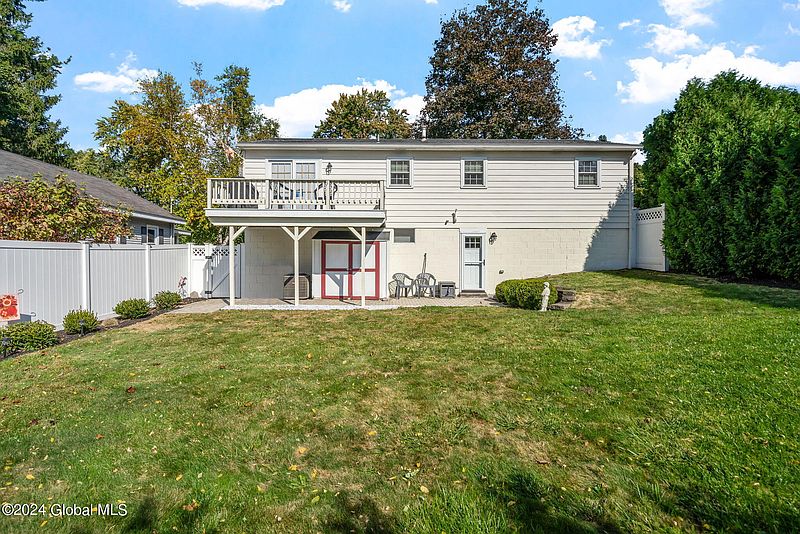 4th image of 210 Tampa Avenue