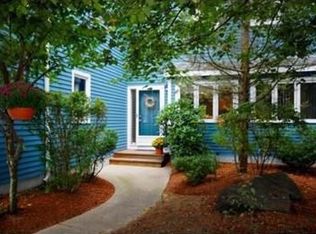 299 Bishops Forest Dr, Waltham, MA 02452