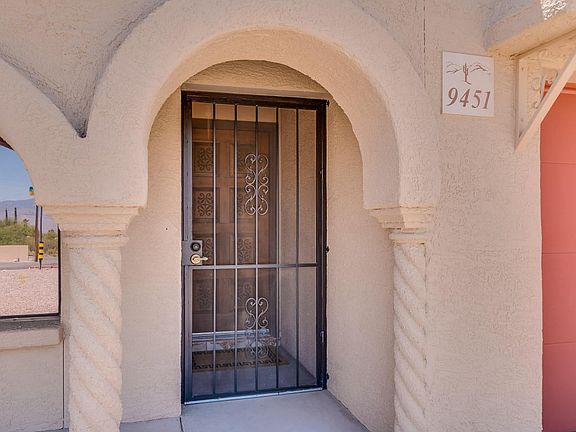 4th image of 9451 E Calle Bolivar