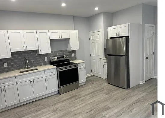 4 bed, 1600 sqft, $2,500 — Photo 3
