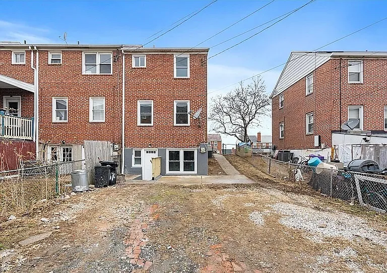 7137 Eastbrook Ave — Photo 29