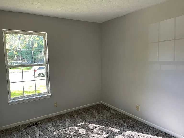 6107 Naschette Pkwy — Photo 7