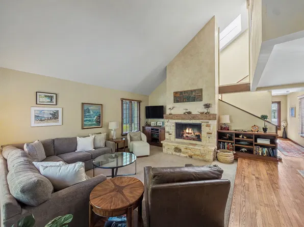 26263 Isabella Ave, Carmel, CA 93923