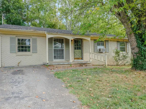 1434 Clayton Ct, Bowling Green, KY 42104