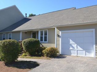 195 Winding Pond Rd, Londonderry, NH 03053