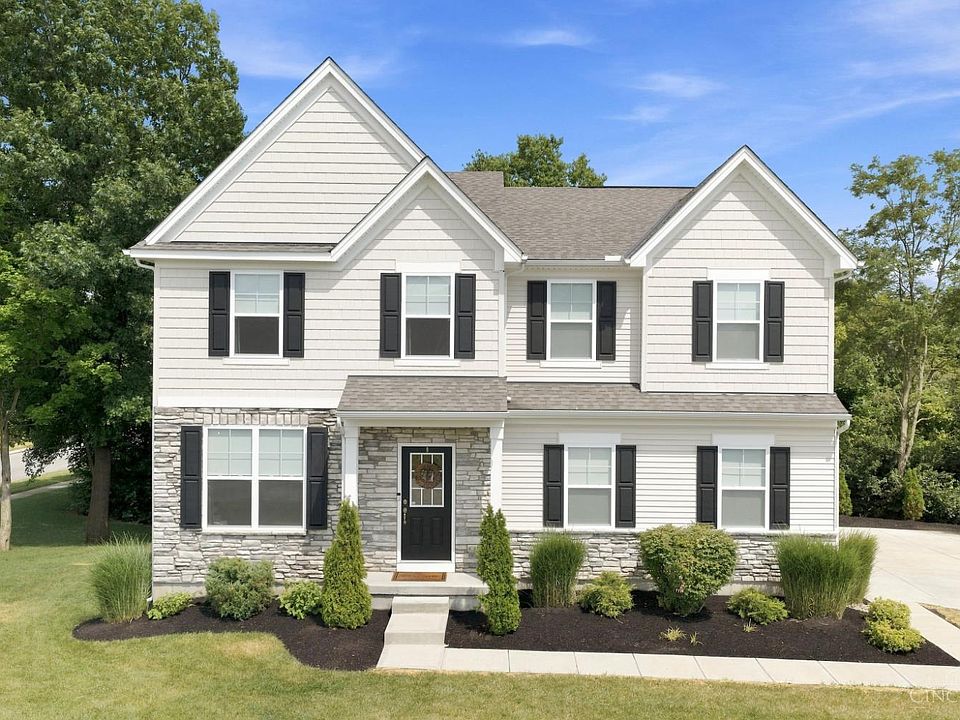 1st image of 6687 Tree View Dr
