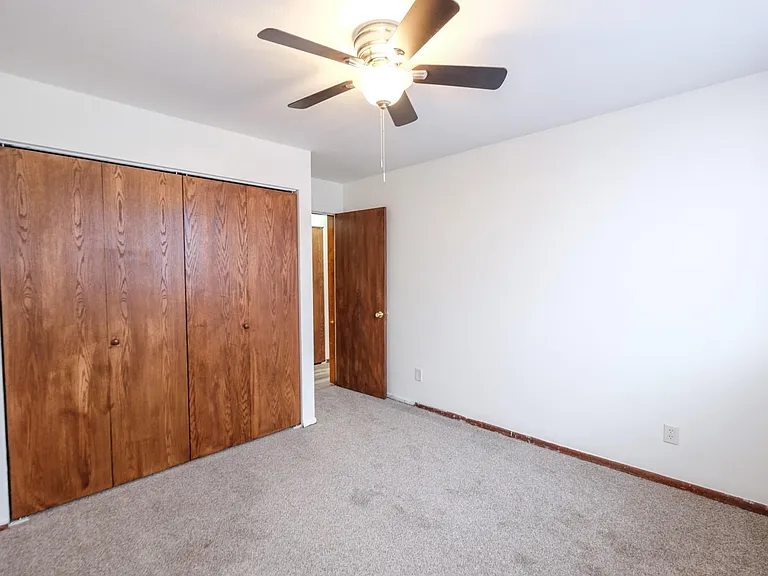 Cedar Commons — Photo 11