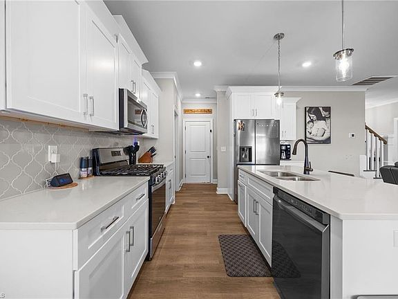 5th image of 3785 Friendship Ledford Rd