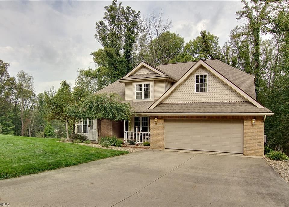 1st image of 2487 Golf View Dr NE