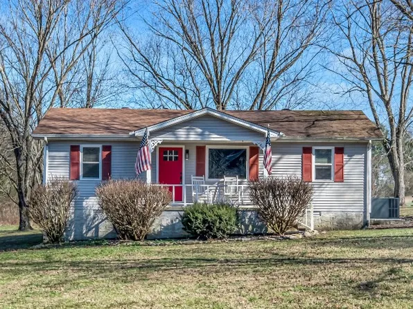 75 Donohoe Ln, Hartsville, TN 37074