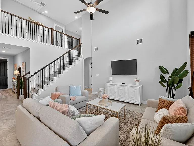 6312 Empresa Dr — Photo 15
