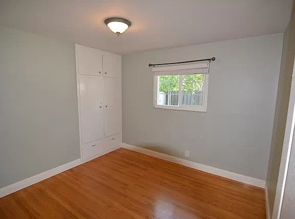 4th image of 4181 Blewett St