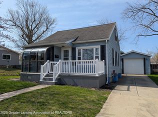 716 James St, Portland, MI 48875