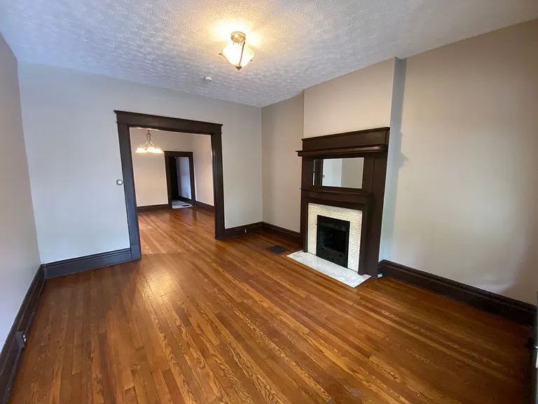 1236 Neil Ave — Photo 8