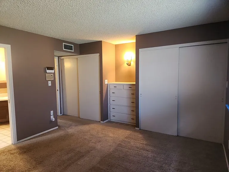 4330 W Royal Palm Rd — Photo 17
