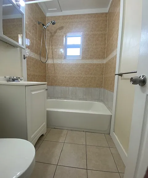 1721 Josephine St #A — Photo 7