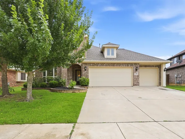 1385 Litchfield Ln, Burleson, TX 76028