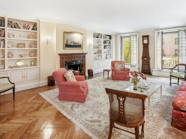 447 East 57th Street image 2 of 19