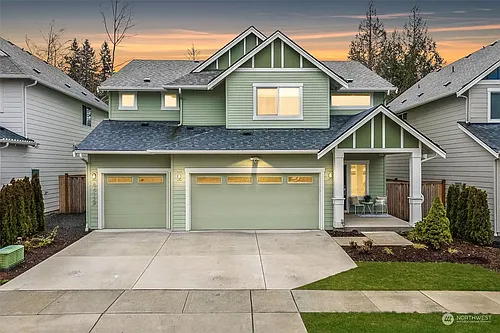 8412 55th Pl NE Photo 1