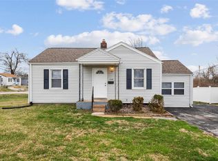 3166 O Hare Dr, Saint Ann, MO