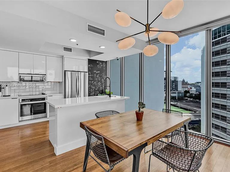 888 Biscayne Blvd #812 — Photo 8